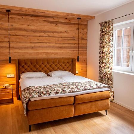 Vierseitenhof Appartements ブルク エクステリア 写真