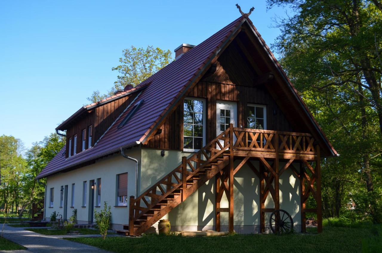 Vierseitenhof Appartements ブルク エクステリア 写真