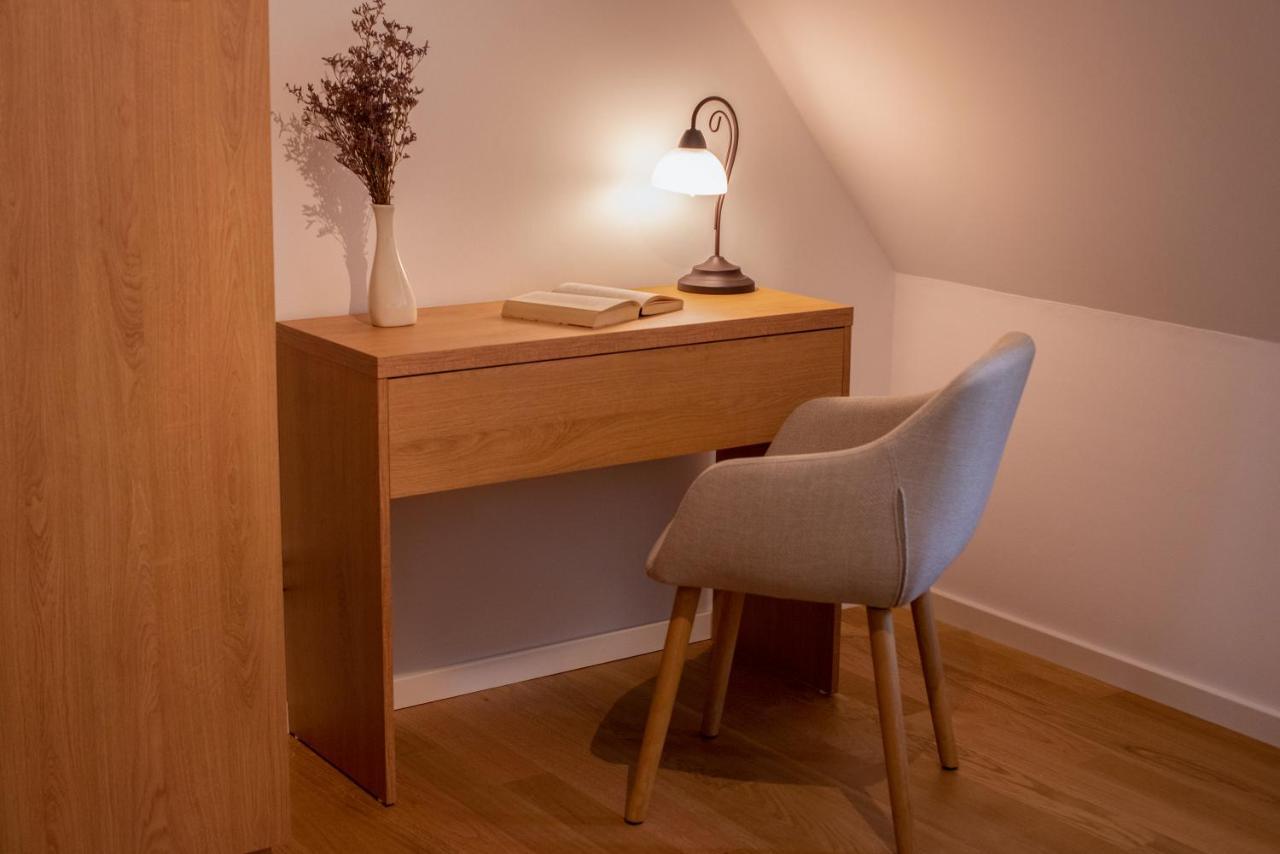 Vierseitenhof Appartements ブルク エクステリア 写真