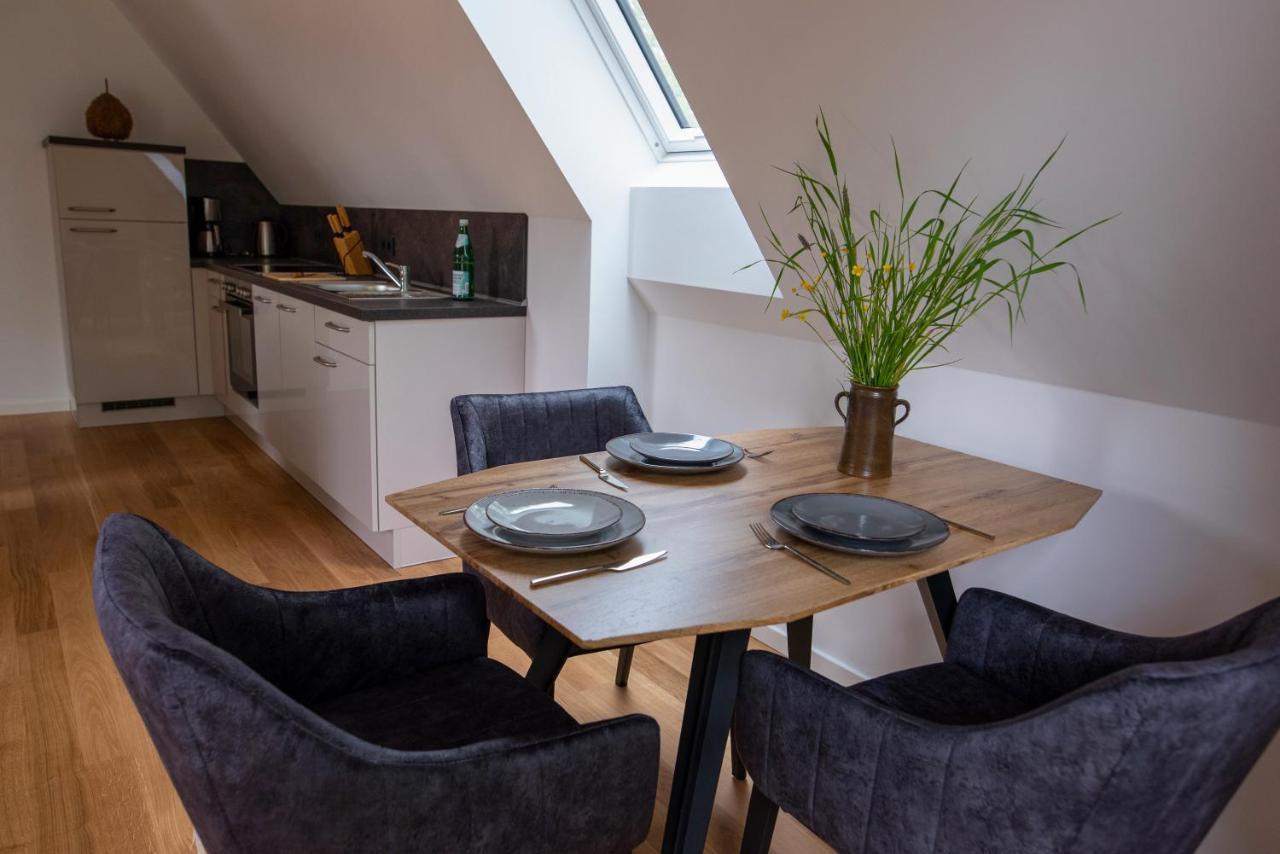 Vierseitenhof Appartements ブルク エクステリア 写真