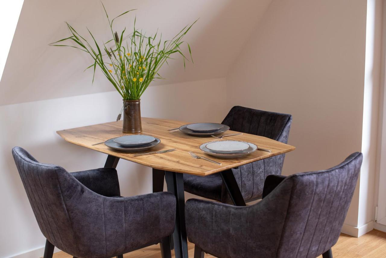 Vierseitenhof Appartements ブルク エクステリア 写真