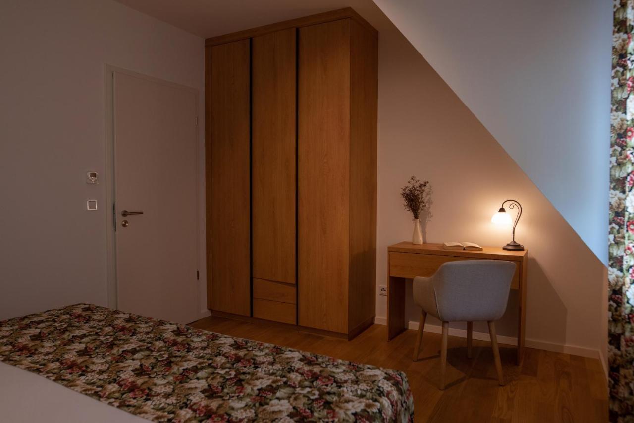 Vierseitenhof Appartements ブルク エクステリア 写真