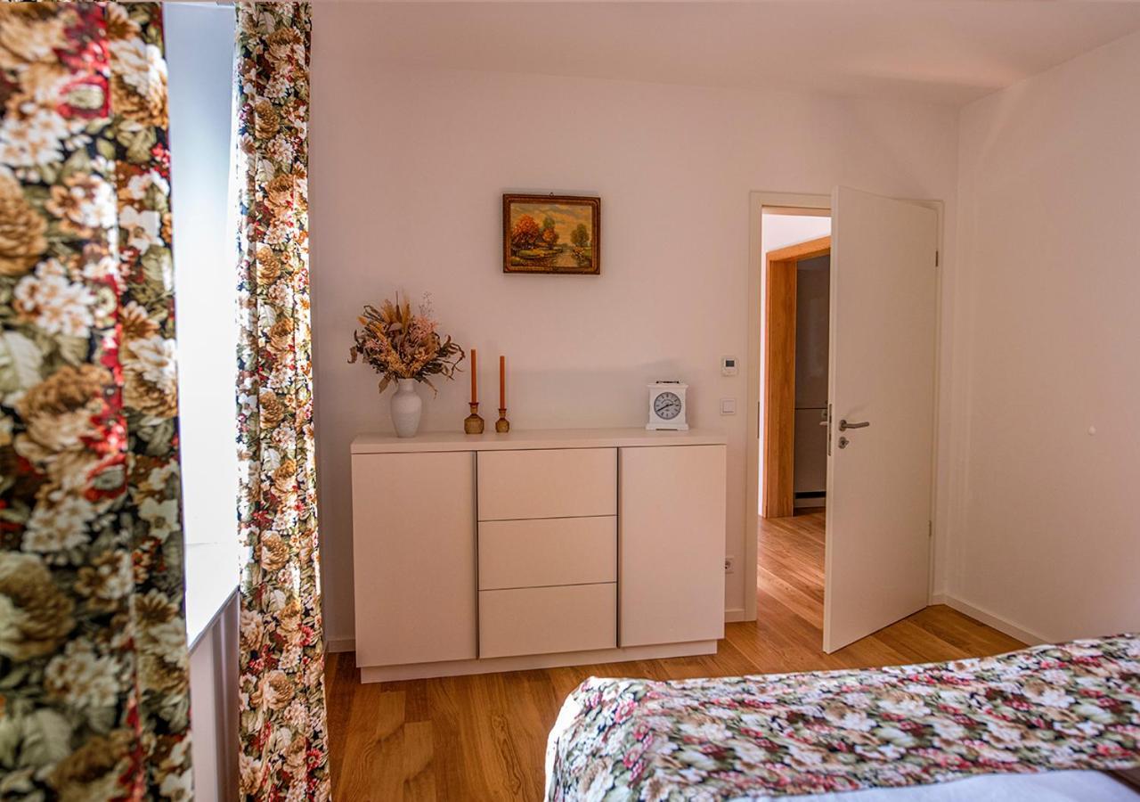 Vierseitenhof Appartements ブルク エクステリア 写真