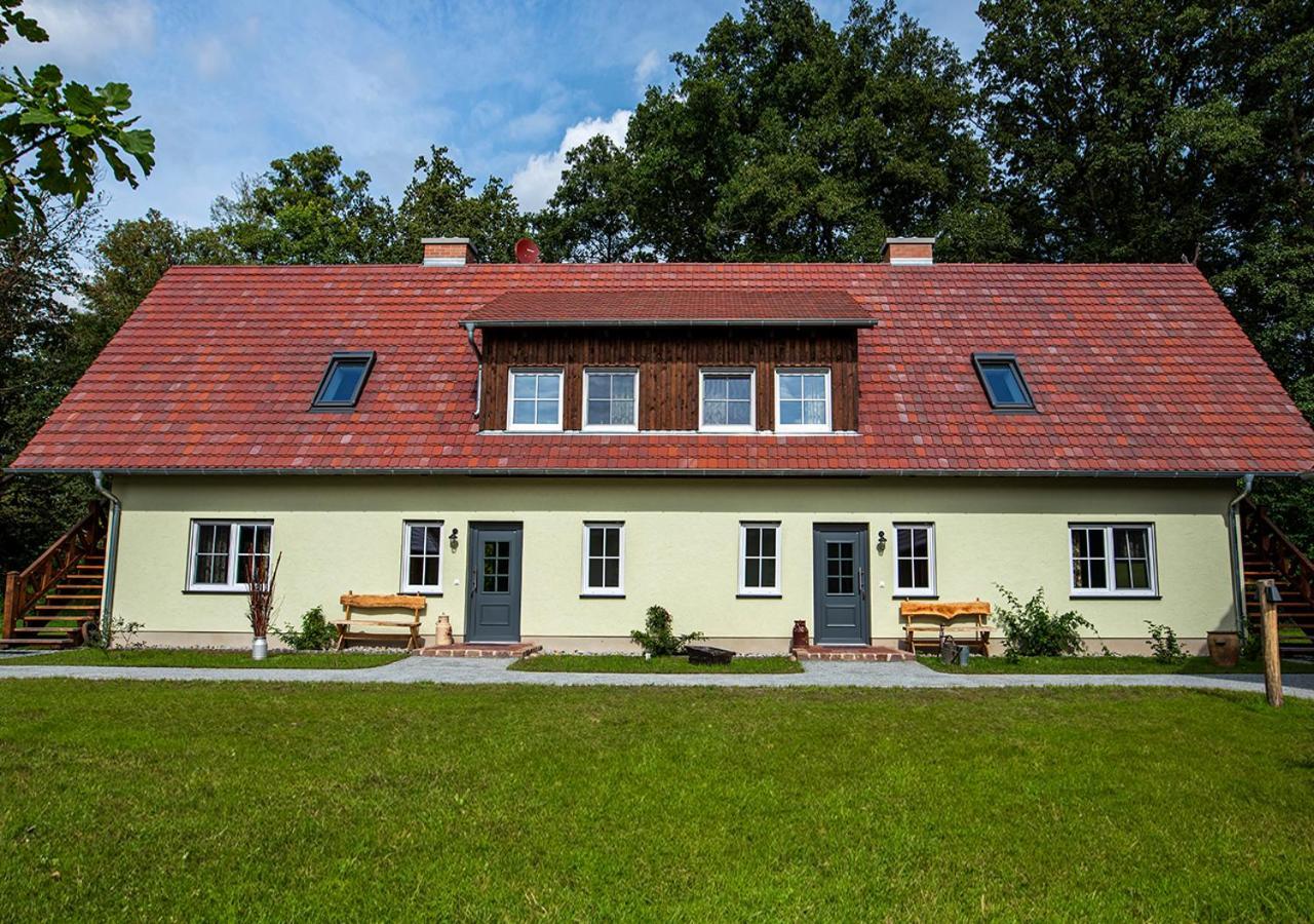 Vierseitenhof Appartements ブルク エクステリア 写真
