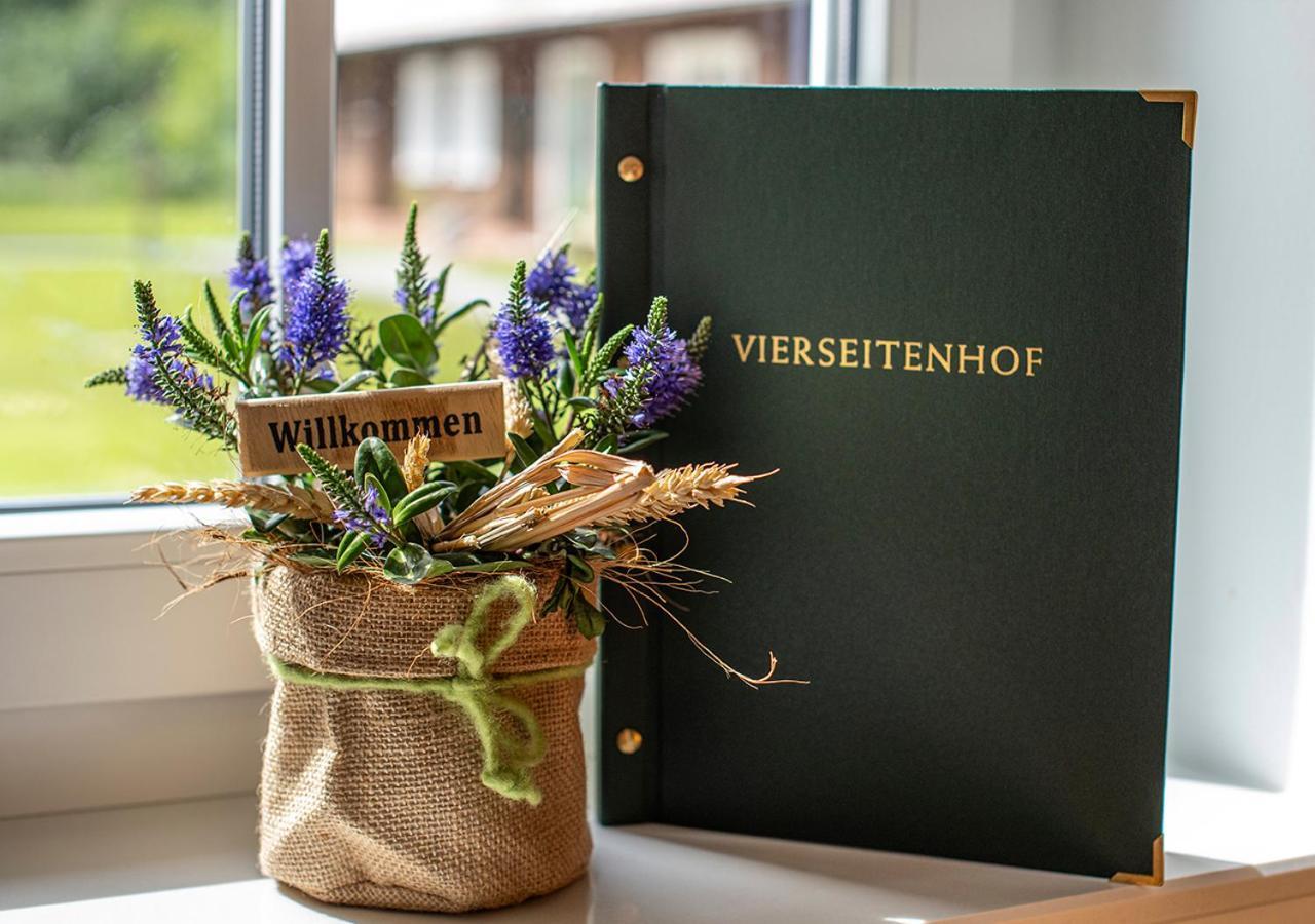 Vierseitenhof Appartements ブルク エクステリア 写真