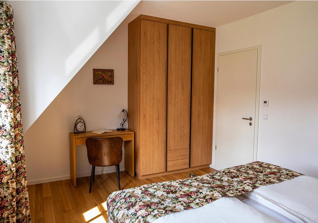 Vierseitenhof Appartements ブルク エクステリア 写真