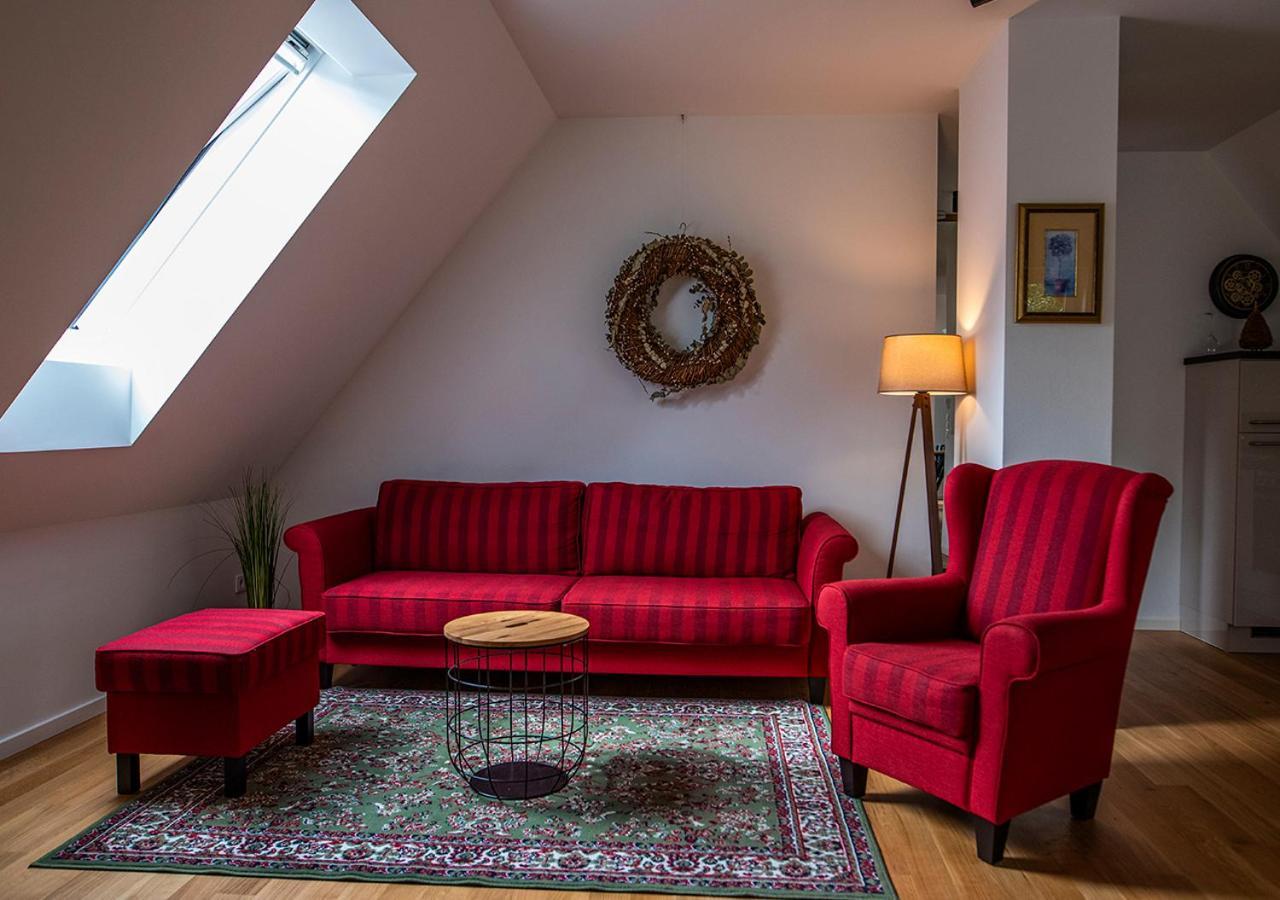 Vierseitenhof Appartements ブルク エクステリア 写真