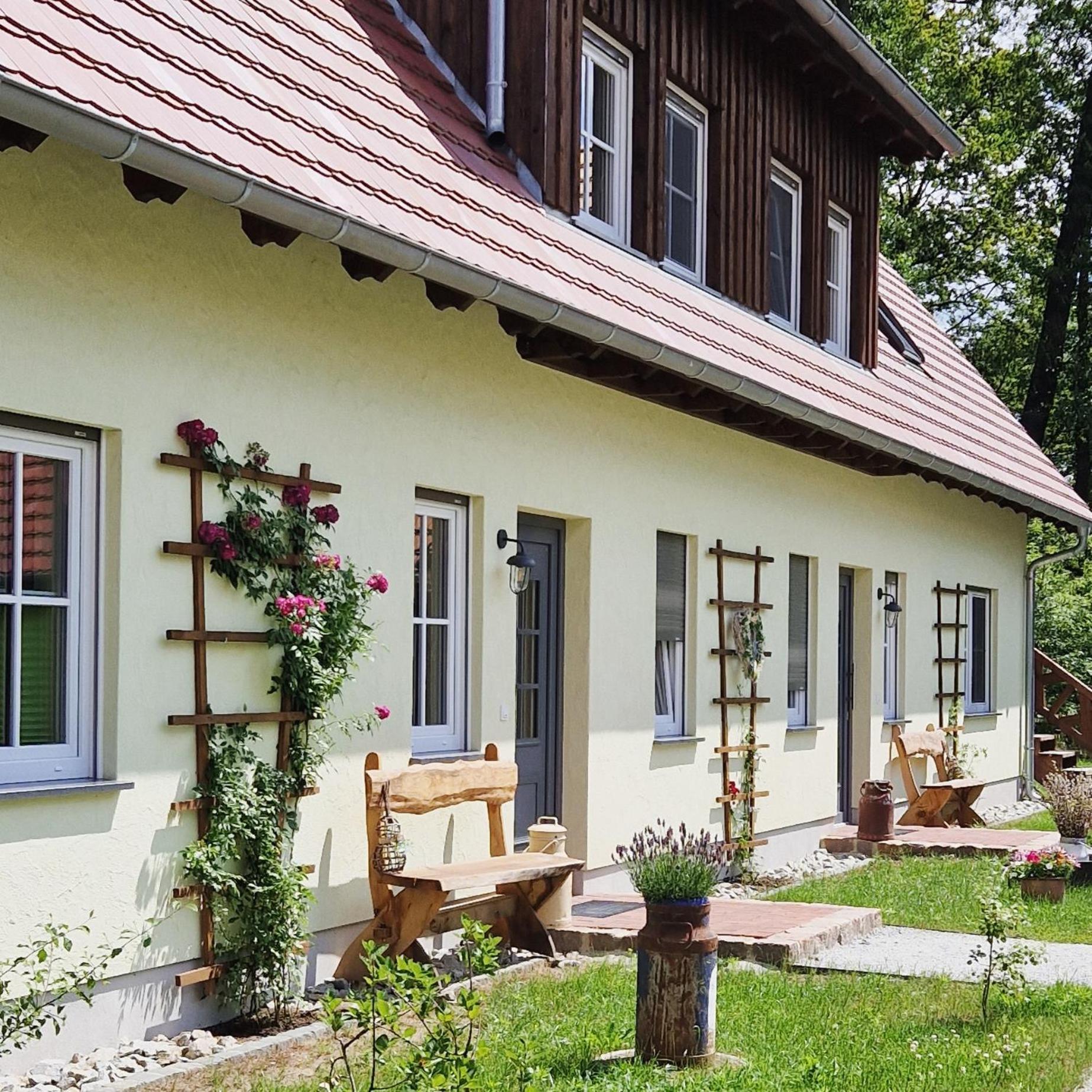 Vierseitenhof Appartements ブルク エクステリア 写真